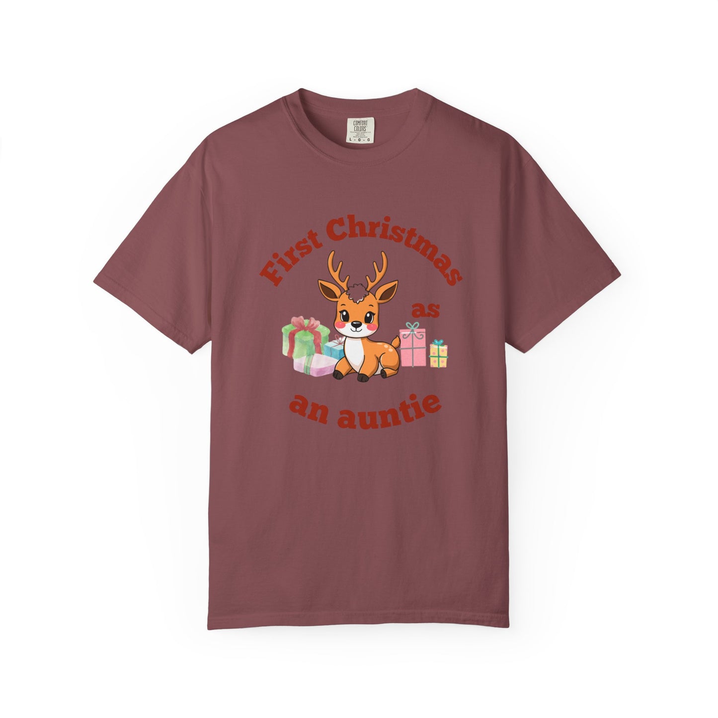 Unisex Christmas Auntie T-shirt - Cute Reindeer Design for New Aunts