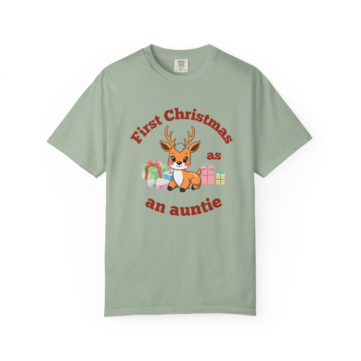 Unisex Christmas Auntie T-shirt - Cute Reindeer Design for New Aunts